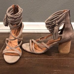 Jeffrey Campbell Shoes - Jeffrey Campbell “Despina” Strappy Sandal Jeffrey Campbell Shoes - Jeffrey Campbell “Despina” Strappy Sandal